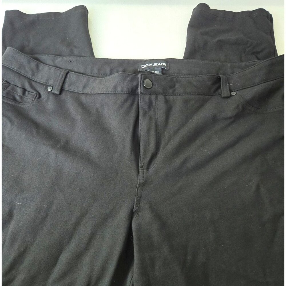 DKNY Jeans Pants Womens 2XL Black Stretch Skinny Leg Modern Fit Comfy Casual